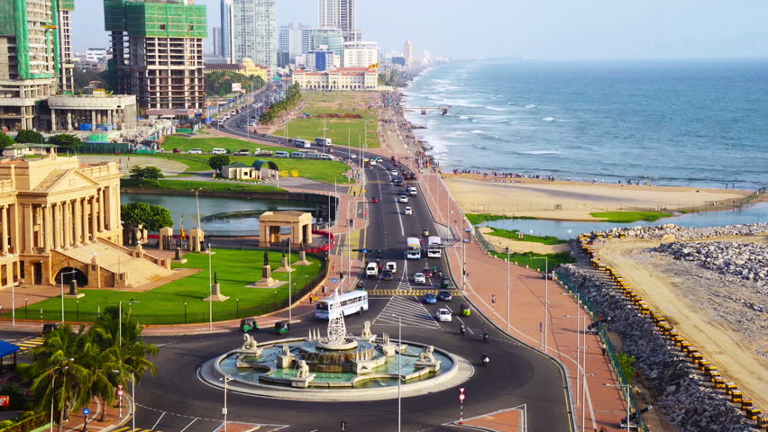 View of a regular day at the Galle Face in Colombo