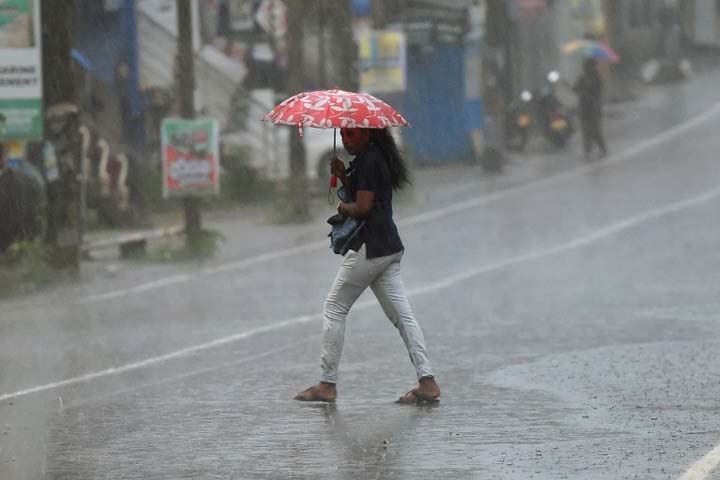 It can get really rainy in Sri Lanka!