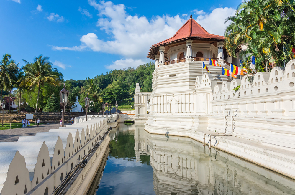 Don't miss the Temple of the Sacred Tooth Relic in Kandy!